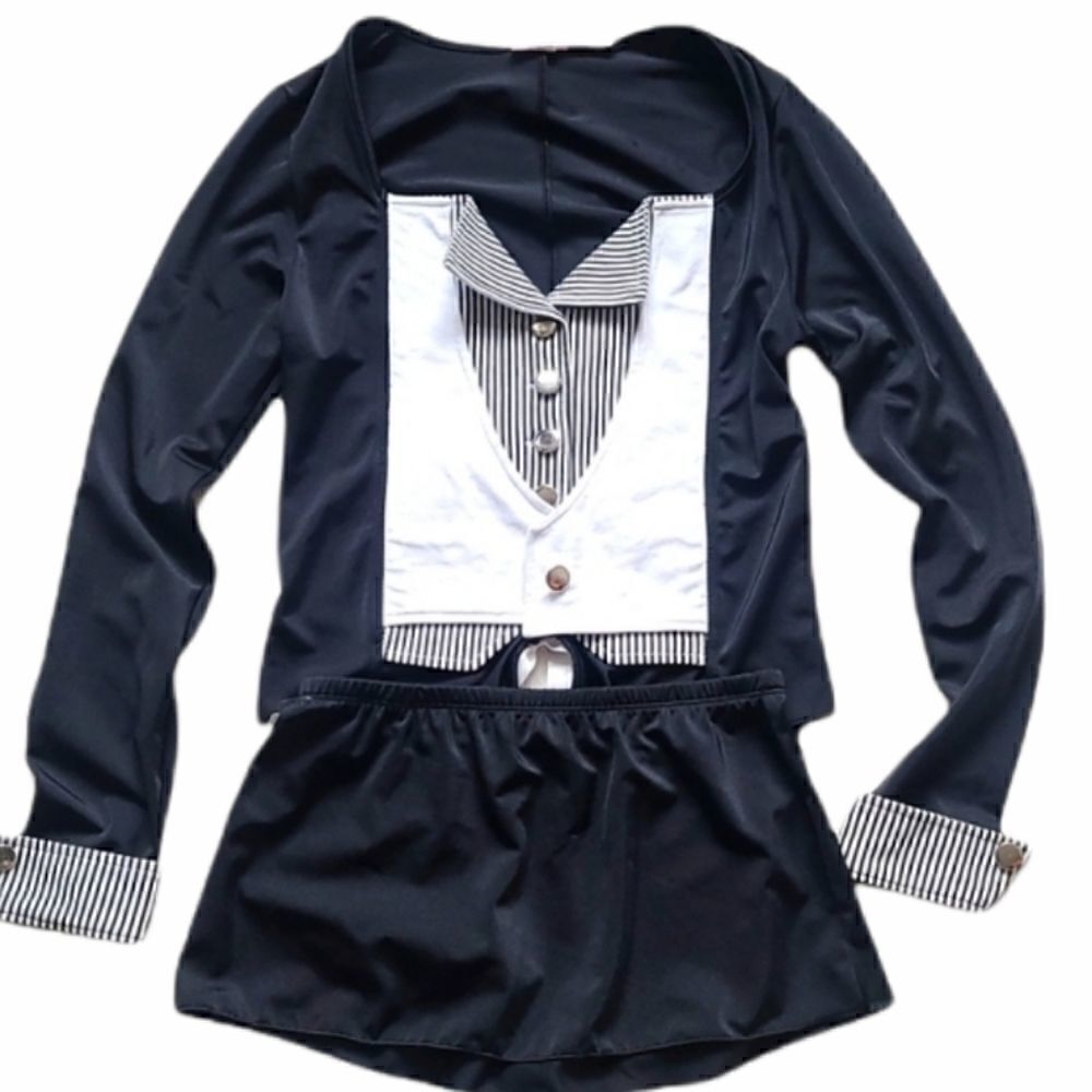Halloween Costume... Elegant Moments Costume size M NWT